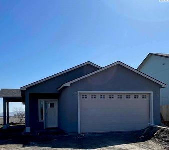 721 S 6th St, Mabton, WA, 98935