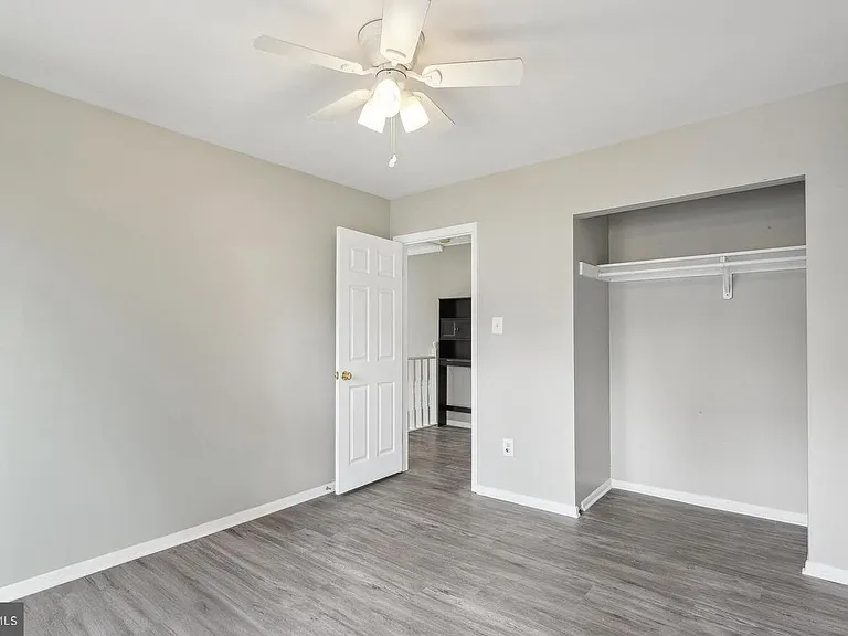 9490 Mooregate Ct — Photo 20