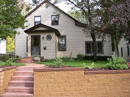 1st image of 3217 Dakota Ave S