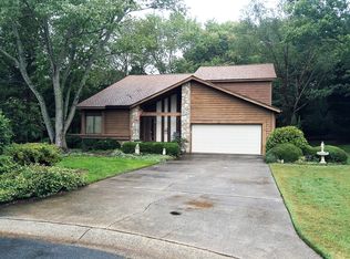 1532 Larochelle Ln, Charlotte, NC 28226