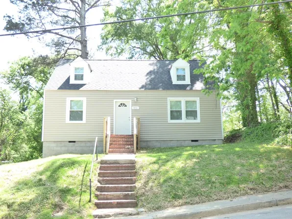 1411 Fenton St, South Boston, VA 24592