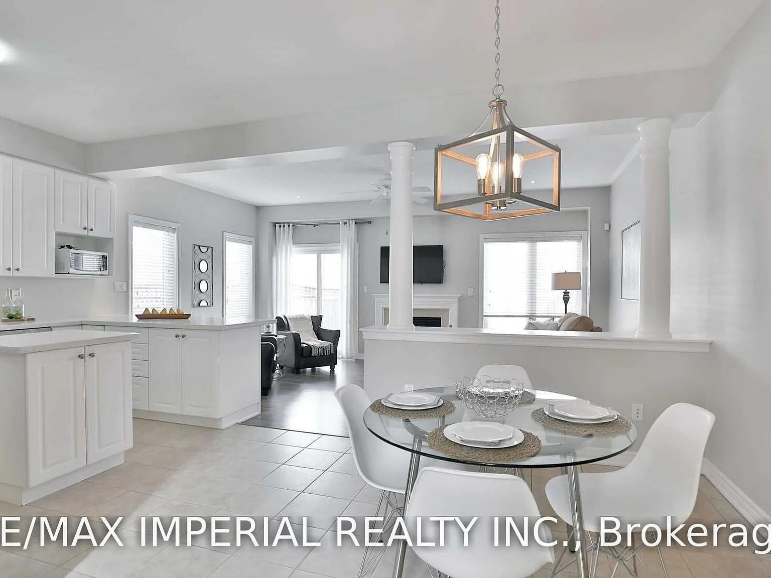 3 bed, $4,200 — Photo 2