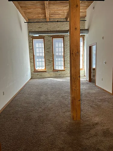 Floor plan 218