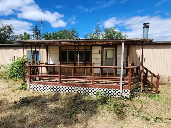 4977 Gazley Rd, Myrtle Creek, OR 97457