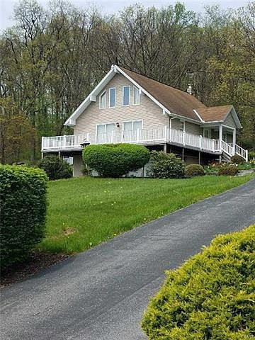 1st image of 12 Essig Dr