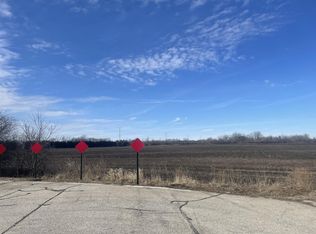 1100 Oakes Rd, Racine, WI 53406