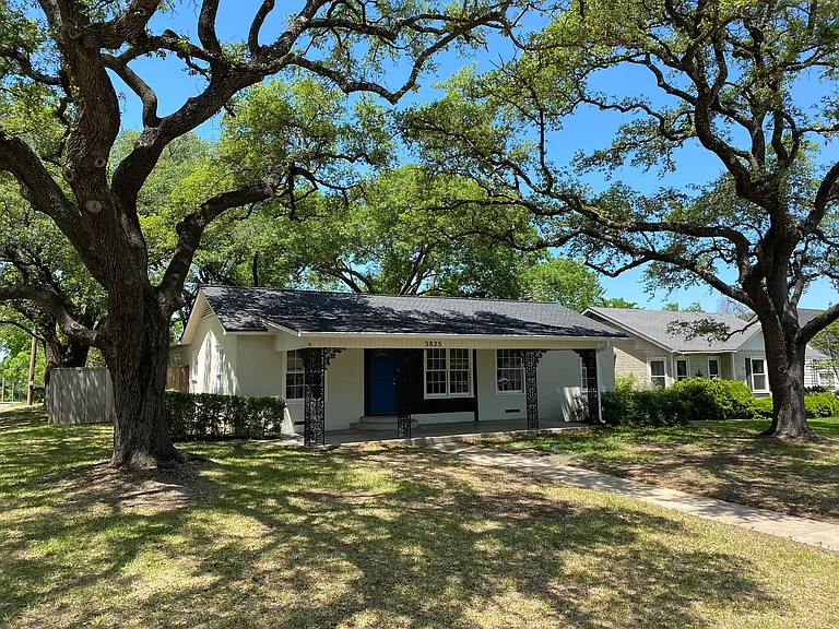 3825 Hubby Ave — Photo 4