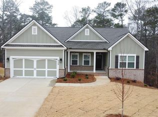 458 Banff Dr, Winder, GA 30680
