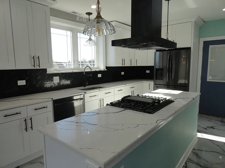 10824 S Avenue L #2 — Photo 7