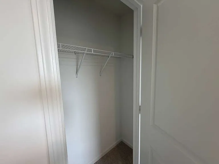 425 Venetian Dr — Photo 27