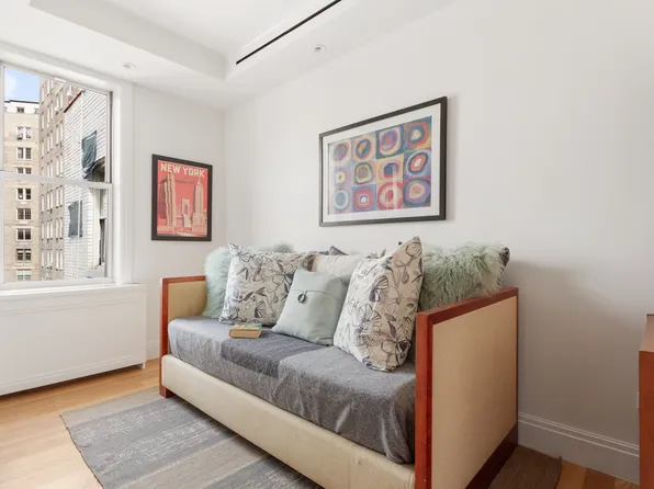 317 West 89th Street image 14 of 15