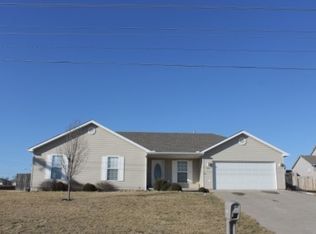 503 Bob Griffin Rd, Cameron, MO 64429