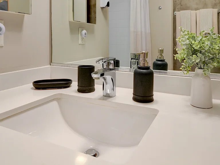 353 E Bonneville Ave #139 — Photo 8