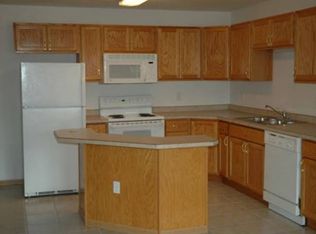 5002 16th Ave SW APT 209, Fargo, ND 58103