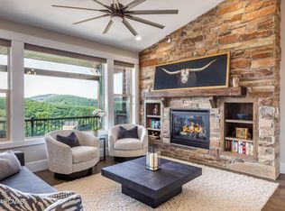 1734 E Longview Dr, Hideout, UT 84036