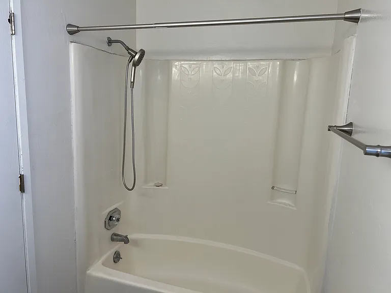 1130 Keller Rd #13 — Photo 17