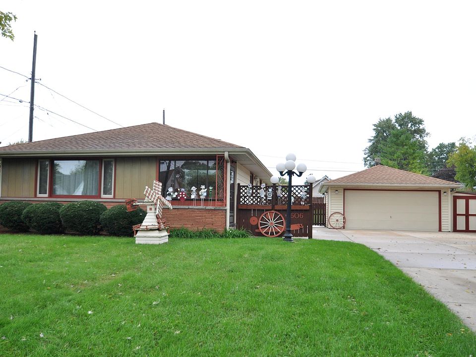 1st image of 2606 W Mangold Ave