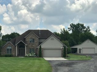 1913 W Shoaff Rd, Huntertown, IN 46748