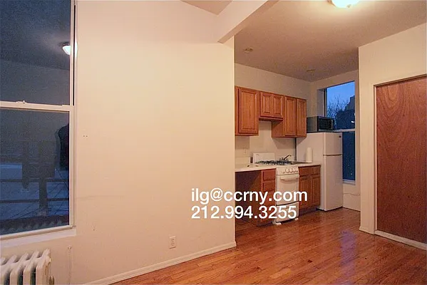 Rented by City Connections Realty | media 5