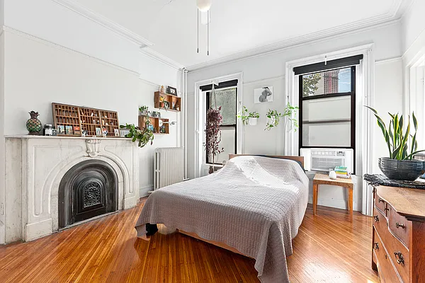 Rented by Ivey North LLC | media 8