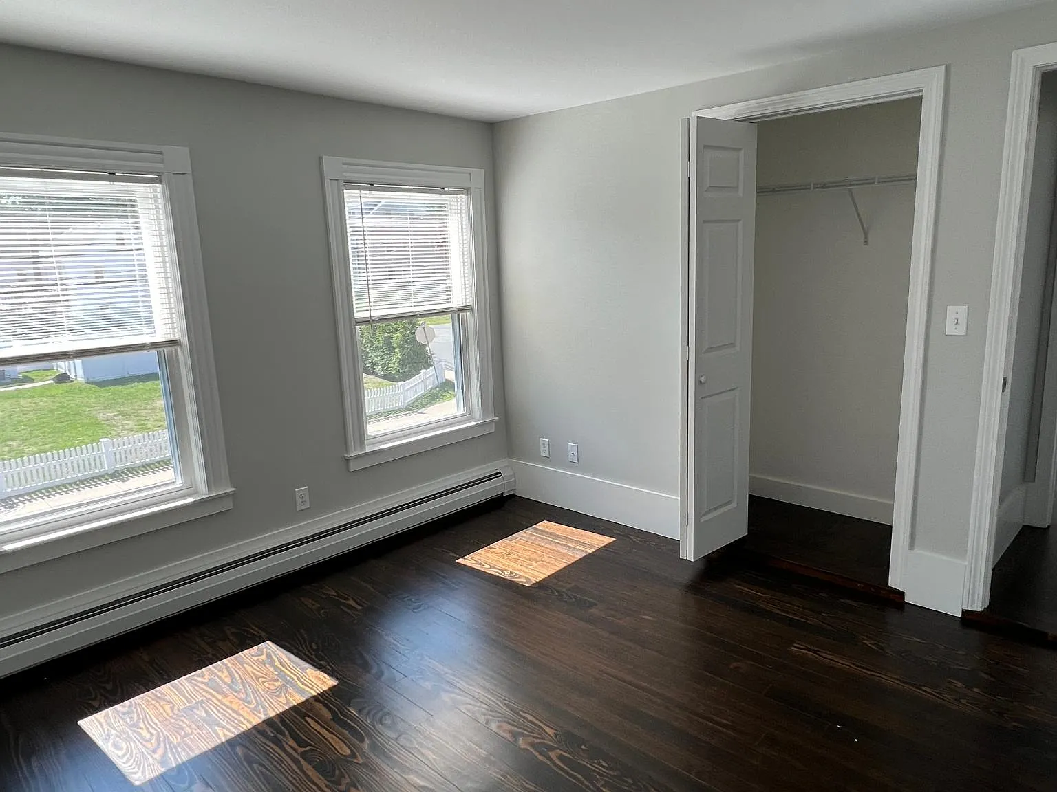2 bed, 800 sqft, $2,550 — Photo 2
