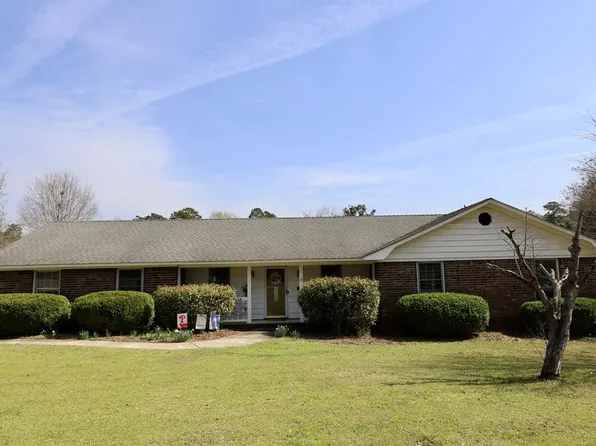 1339 Shoreland Dr, Sumter, SC 29154