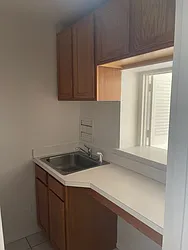 Rented by K & O Realty Associates Inc.