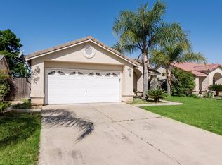 1331 Morgan Dr, Kingsburg, CA