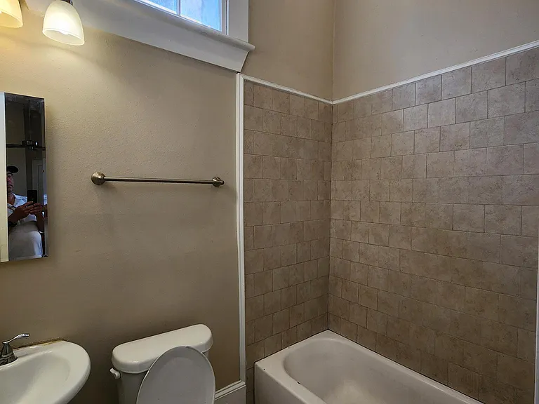 1432 Esplanade Ave #2 — Photo 5