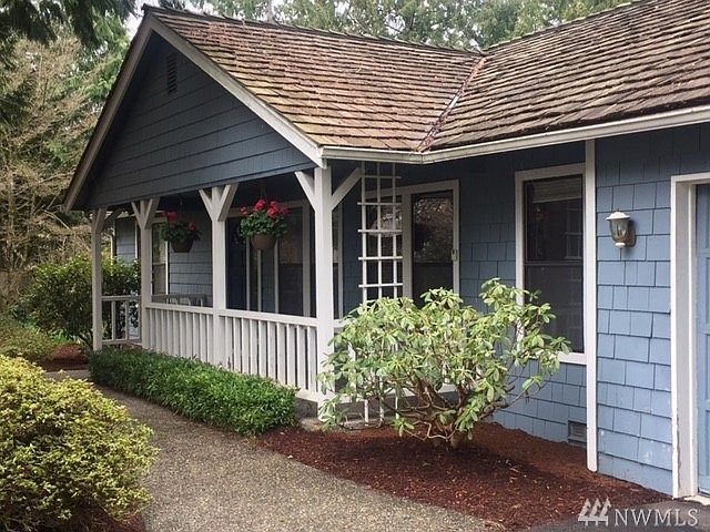 1st image of 22604 NE 20th Pl