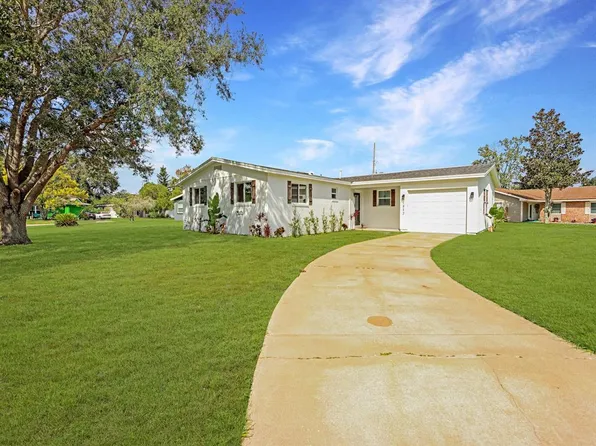 1853 Biscayne Ave, South Daytona, FL 32119