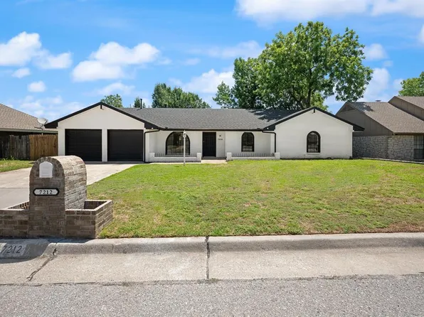 7212 Edenborough Dr, Oklahoma City, OK 73132
