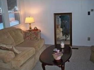 70 Shumway St, Springfield, MA 01119