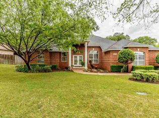 3289 Copper Ridge Cir, Cantonment, FL 32533