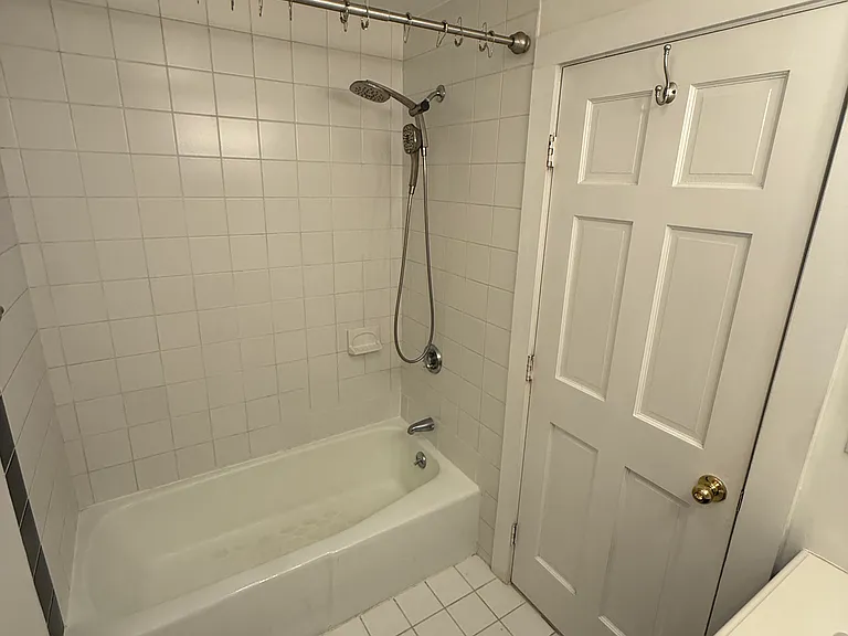 97 Sewall Ave #5 — Photo 24