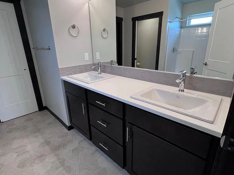 4230 N Donovan Ln — Photo 15