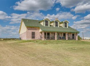 839 Walker Creek Rd, Ennis, TX 75119
