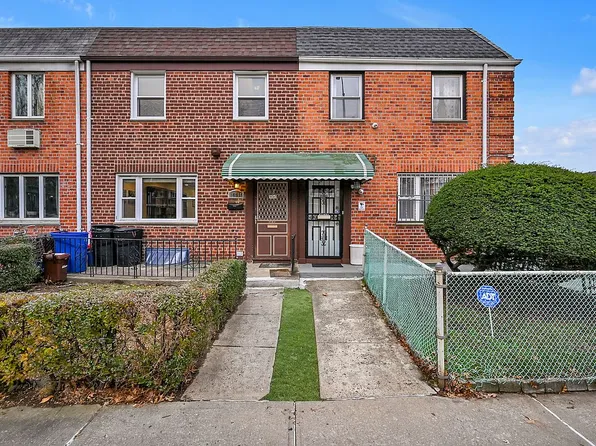 14414 Melbourne Ave, Flushing, NY 11367