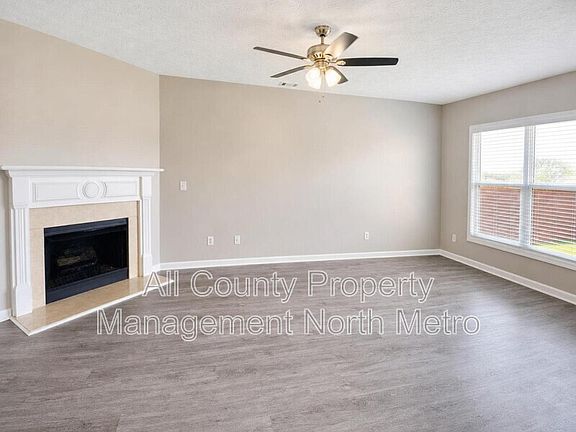 3rd image of 542 Marsh Lake Rd
