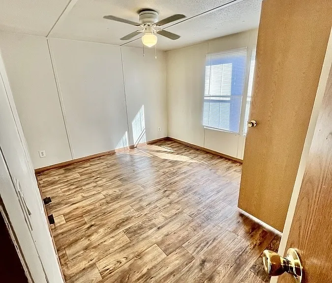 264 Stockton St — Photo 12