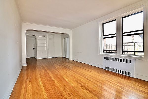 1st image of 6812 Yellowstone Blvd APT 4E