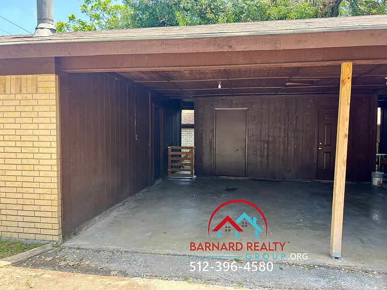 809 Allen St — Photo 14