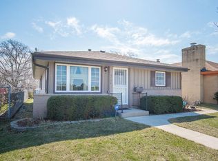 4736 N 91st St, Milwaukee, WI