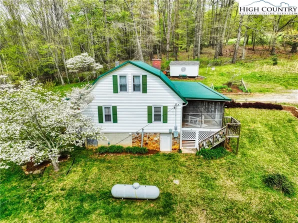 209 Abshers Lane, Sparta, NC 28675