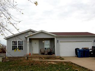 2369 Santa Maria Dr, Warrenton, MO 63383