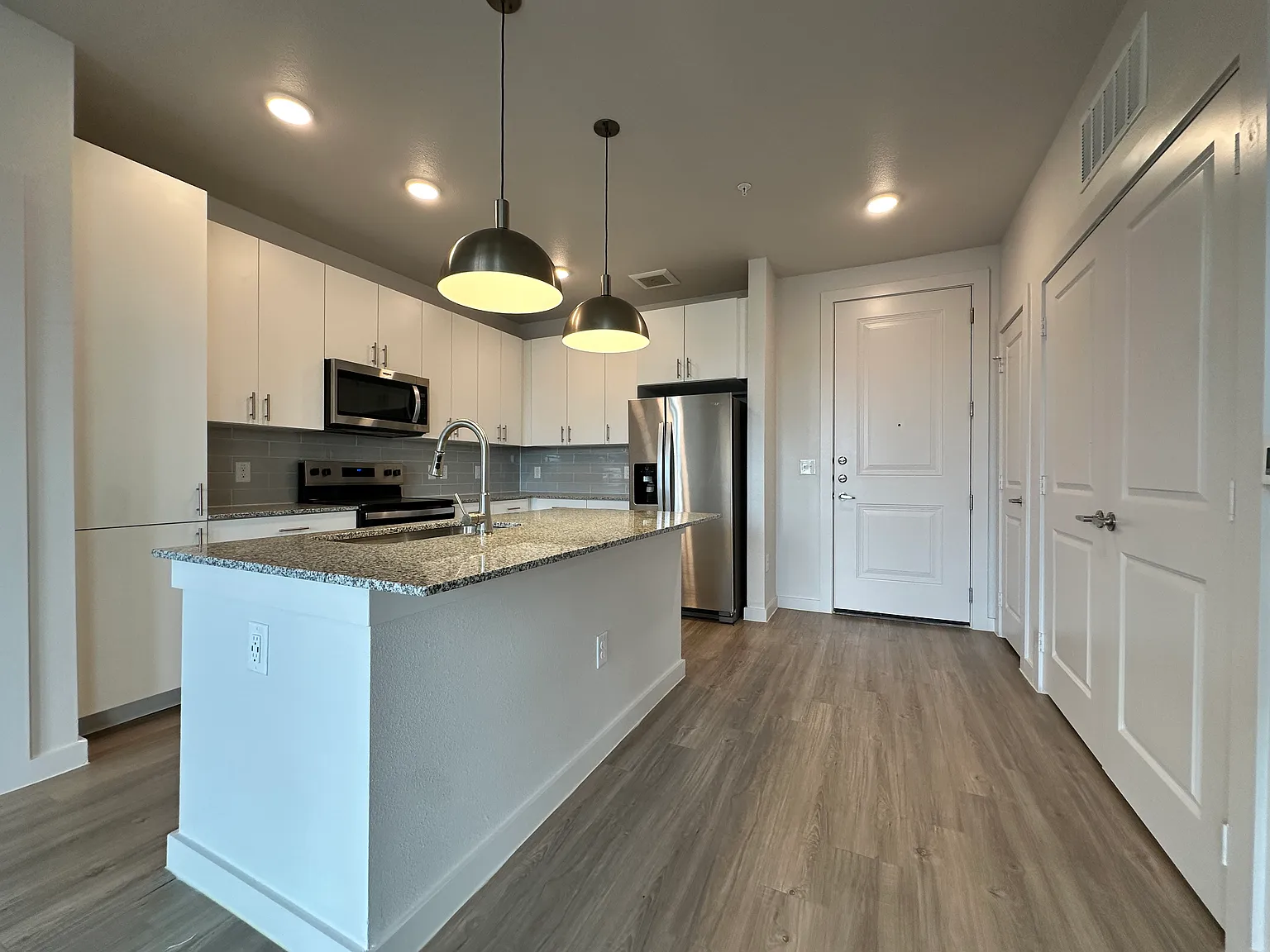W William Cannon Dr, Austin — Photo 1