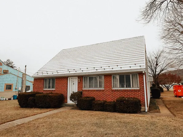 5201 Leesport Ave, Temple, PA 19560