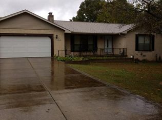 411 Crest Loop, Gassville, AR 72635