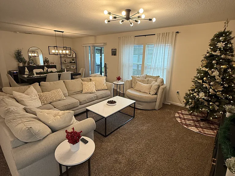 667 Grand Reserve Dr — Photo 5