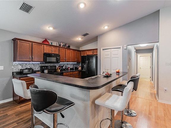 5th image of 1006 Chandler Snowden Ct